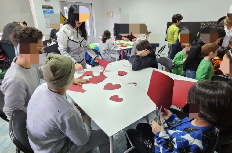 RADIONICA RADOSTI Djeca udomitelja uživala u kreativnoj zabavi (4)