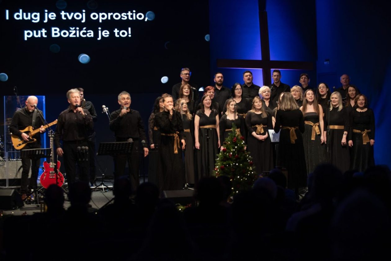 RADOST BOŽIĆA Održan tradicionalni glazbeni program Baptističke crkve Mačkovec (2)