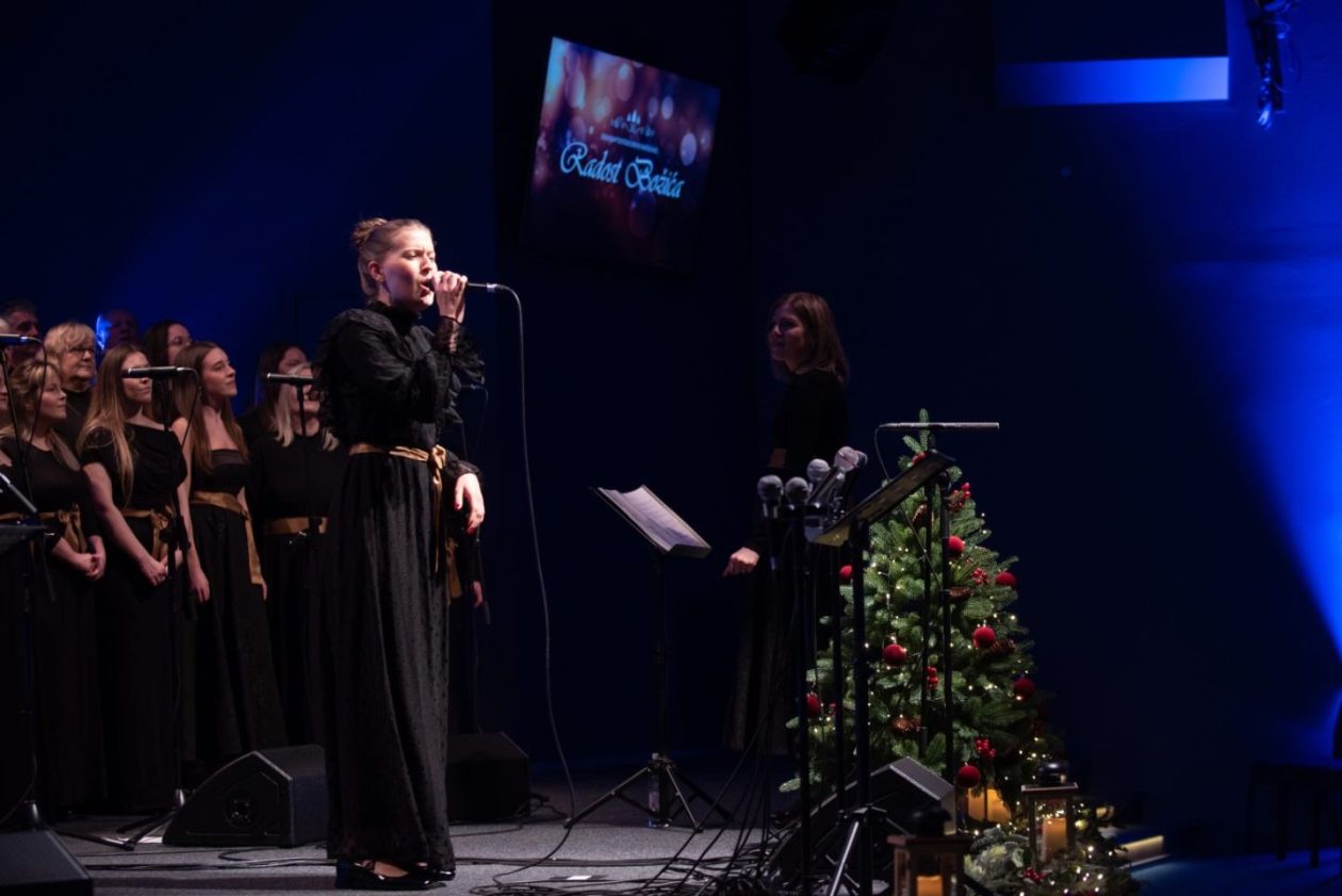 RADOST BOŽIĆA Održan tradicionalni glazbeni program Baptističke crkve Mačkovec (8)