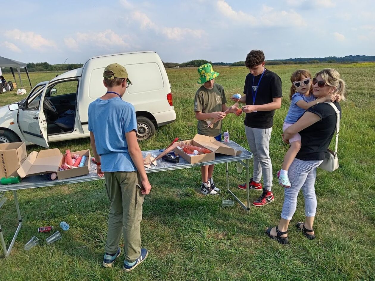 RAKETNI JUNIORI Fantastični uspjesi Aerokluba Međimurje na državnom prvenstvu (6) RAKETNI JUNIORI Fantastični uspjesi Aerokluba Međimurje na državnom prvenstvu (6)