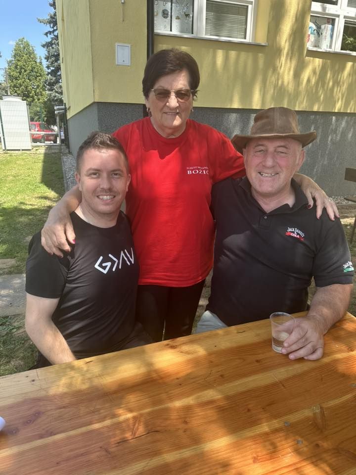 REKORDAN ODAZIV Na drugom Turenskom kotliću kuhale 22 ekipe – slavili SU Celine! (12)