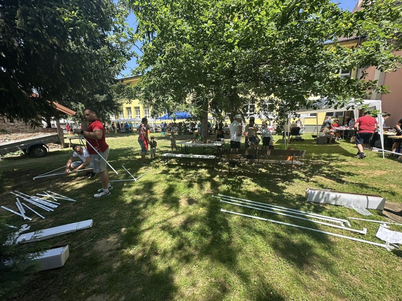 REKORDAN ODAZIV Na drugom Turenskom kotliću kuhale 22 ekipe – slavili SU Celine! (16)