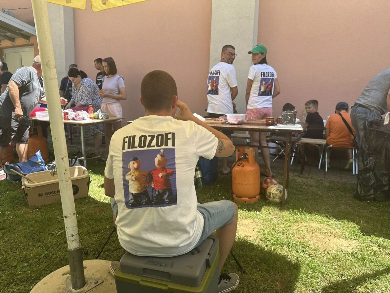 REKORDAN ODAZIV Na drugom Turenskom kotliću kuhale 22 ekipe – slavili SU Celine! (19) REKORDAN ODAZIV Na drugom Turenskom kotliću kuhale 22 ekipe – slavili SU Celine! (19)