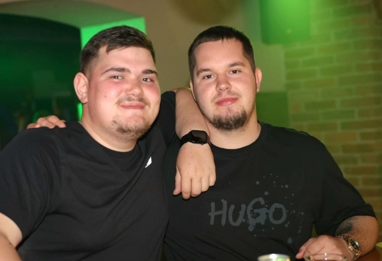 RITAM PETKA Noć vina i tambura donijela ples i dobru atmosferu u Podroom (17)