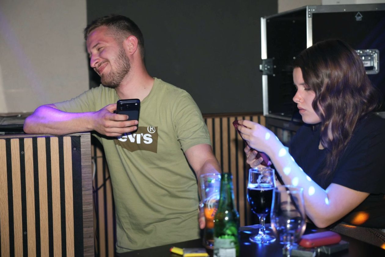 RITAM PETKA Noć vina i tambura donijela ples i dobru atmosferu u Podroom (20)