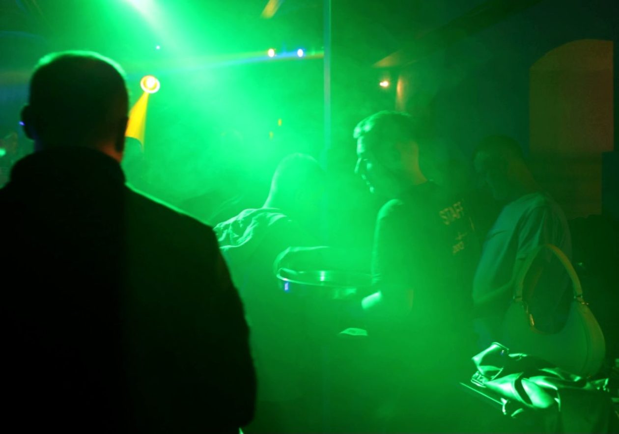 RITAM PETKA Noć vina i tambura donijela ples i dobru atmosferu u Podroom (7)