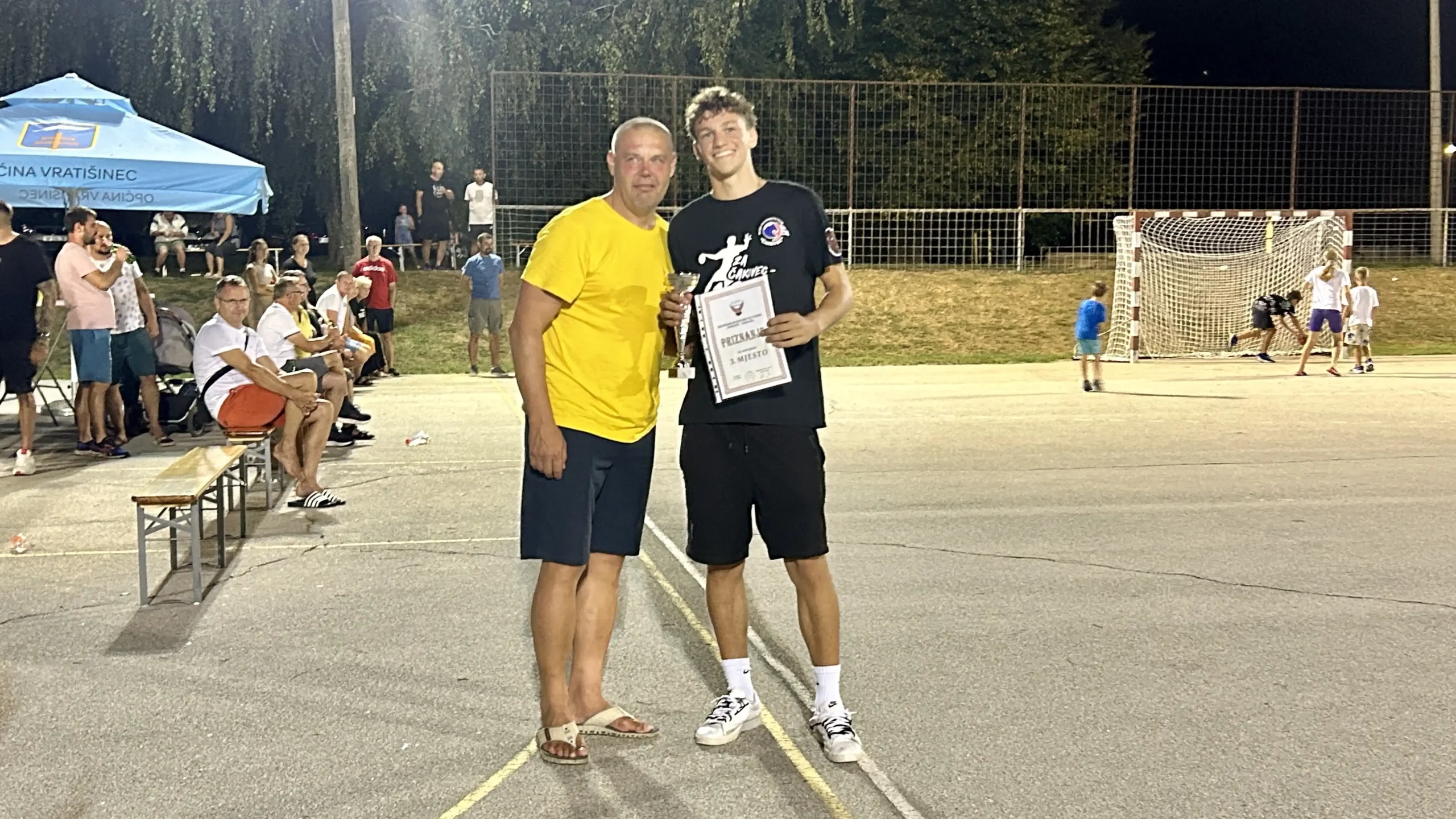 RK „SOKOL“ VRATIŠINEC Memorijalni rukometni turnir „Bukovec i Farkaš“ i ove godine okupio rukometaše s područja Međimurja (6) RK „SOKOL“ VRATIŠINEC Memorijalni rukometni turnir „Bukovec i Farkaš“ i ove godine okupio rukometaše s područja Međimurja (6)