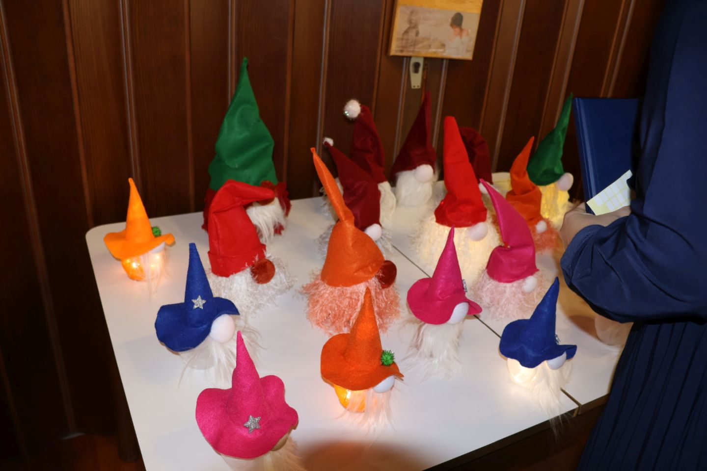 RUČNI RADOVI Korisnici Doma za starije u Čakovcu priredili prekrasnu izložbu (22) RUČNI RADOVI Korisnici Doma za starije u Čakovcu priredili prekrasnu izložbu (22)