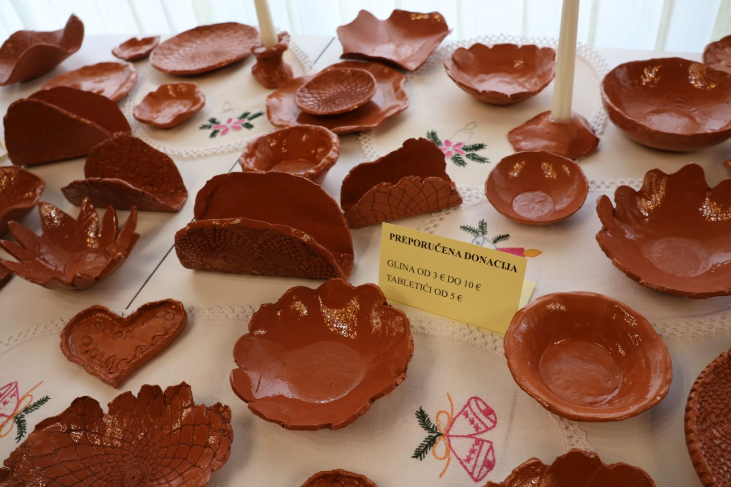 RUČNI RADOVI Korisnici Doma za starije u Čakovcu priredili prekrasnu izložbu (38) RUČNI RADOVI Korisnici Doma za starije u Čakovcu priredili prekrasnu izložbu (38)