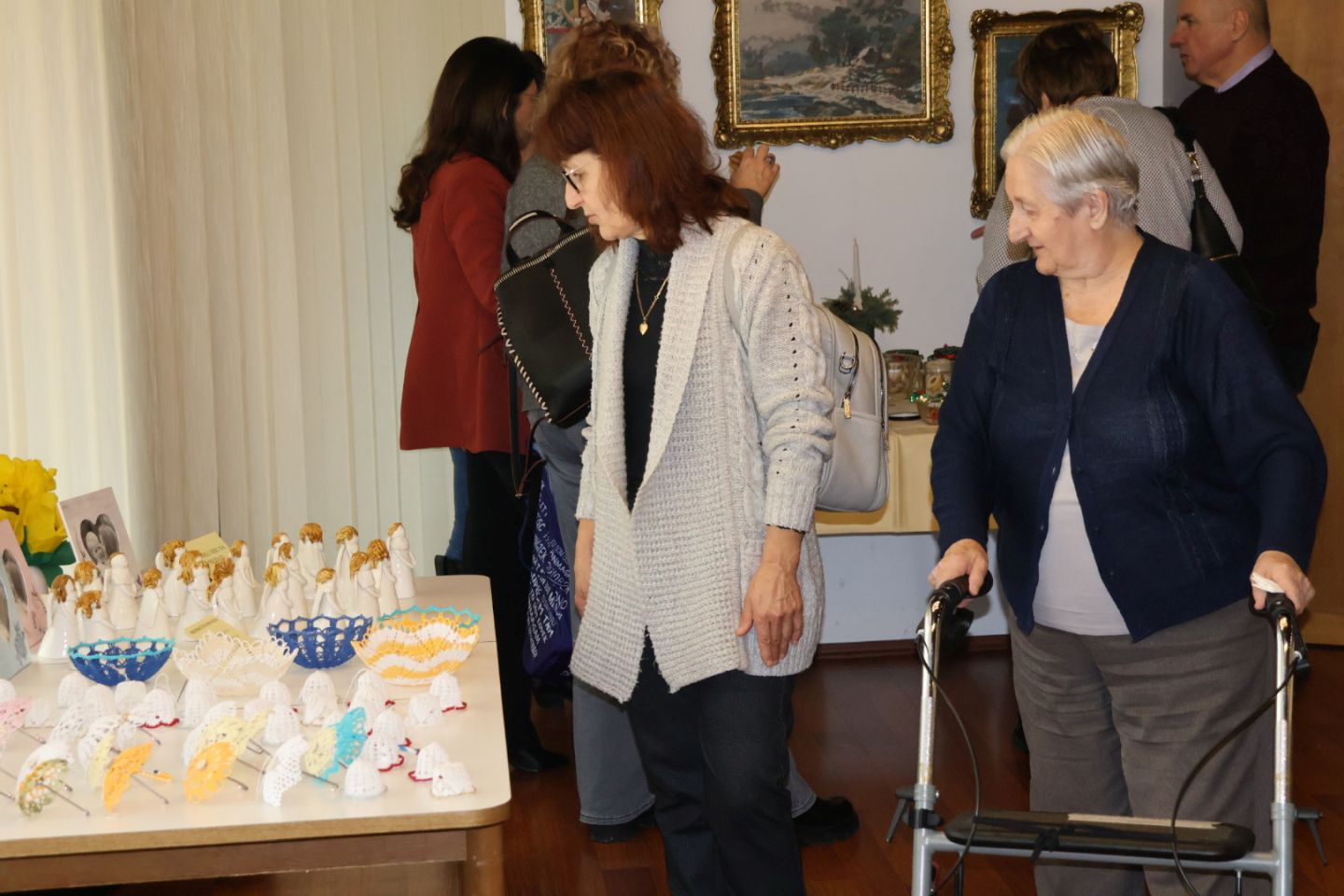 RUČNI RADOVI Korisnici Doma za starije u Čakovcu priredili prekrasnu izložbu (48) RUČNI RADOVI Korisnici Doma za starije u Čakovcu priredili prekrasnu izložbu (48)