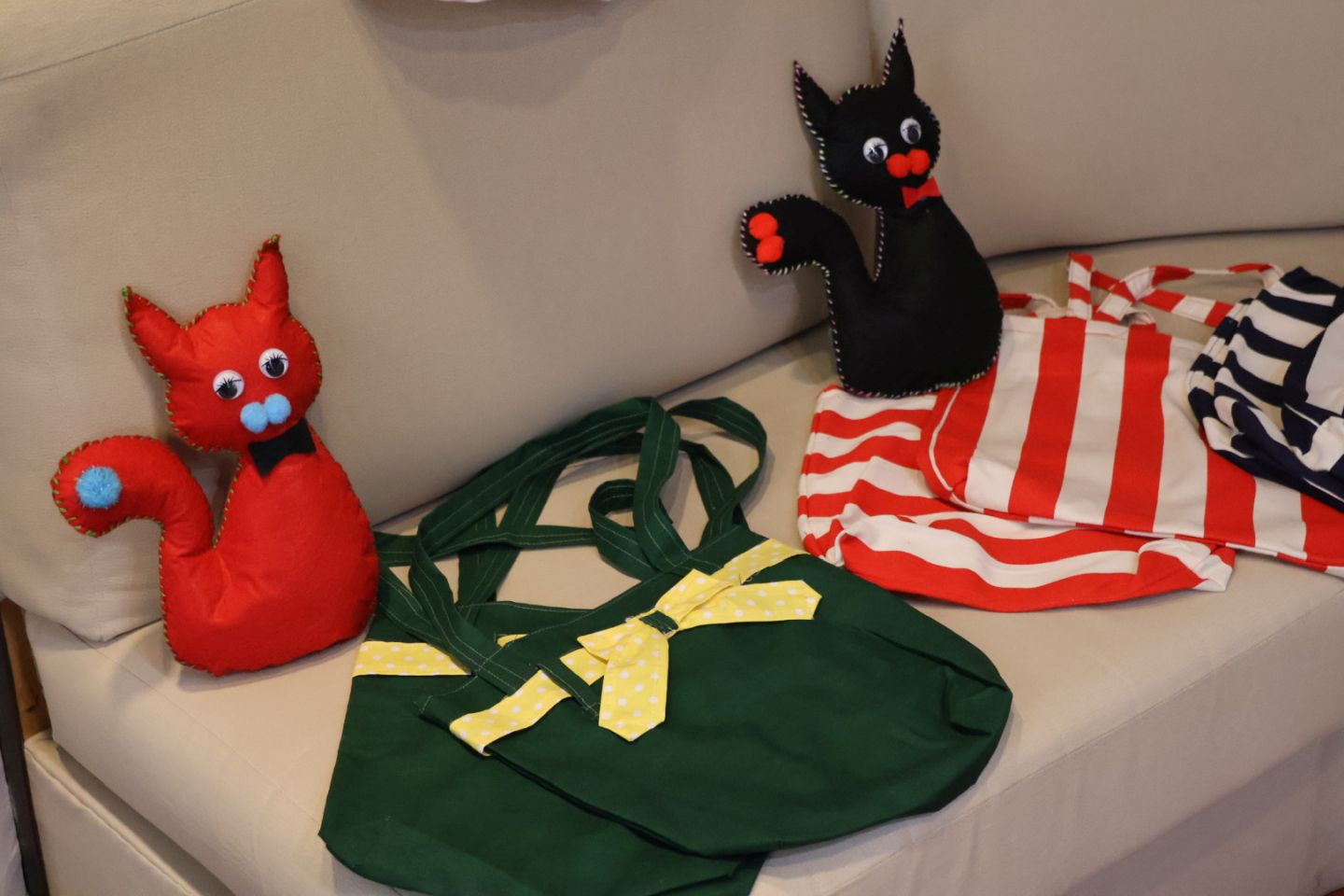 RUČNI RADOVI Korisnici Doma za starije u Čakovcu priredili prekrasnu izložbu (9) RUČNI RADOVI Korisnici Doma za starije u Čakovcu priredili prekrasnu izložbu (9)