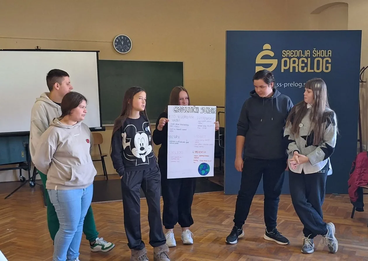 RUKSAK (PUN) KULTURE Prelog (11)