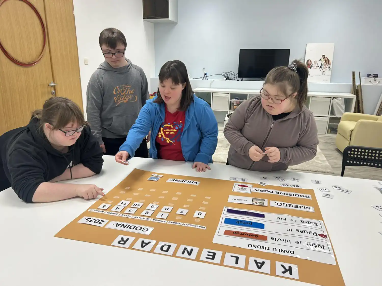 Radionica za mlade Nova godina – novia ja! udruga za sindrom down mž (2)