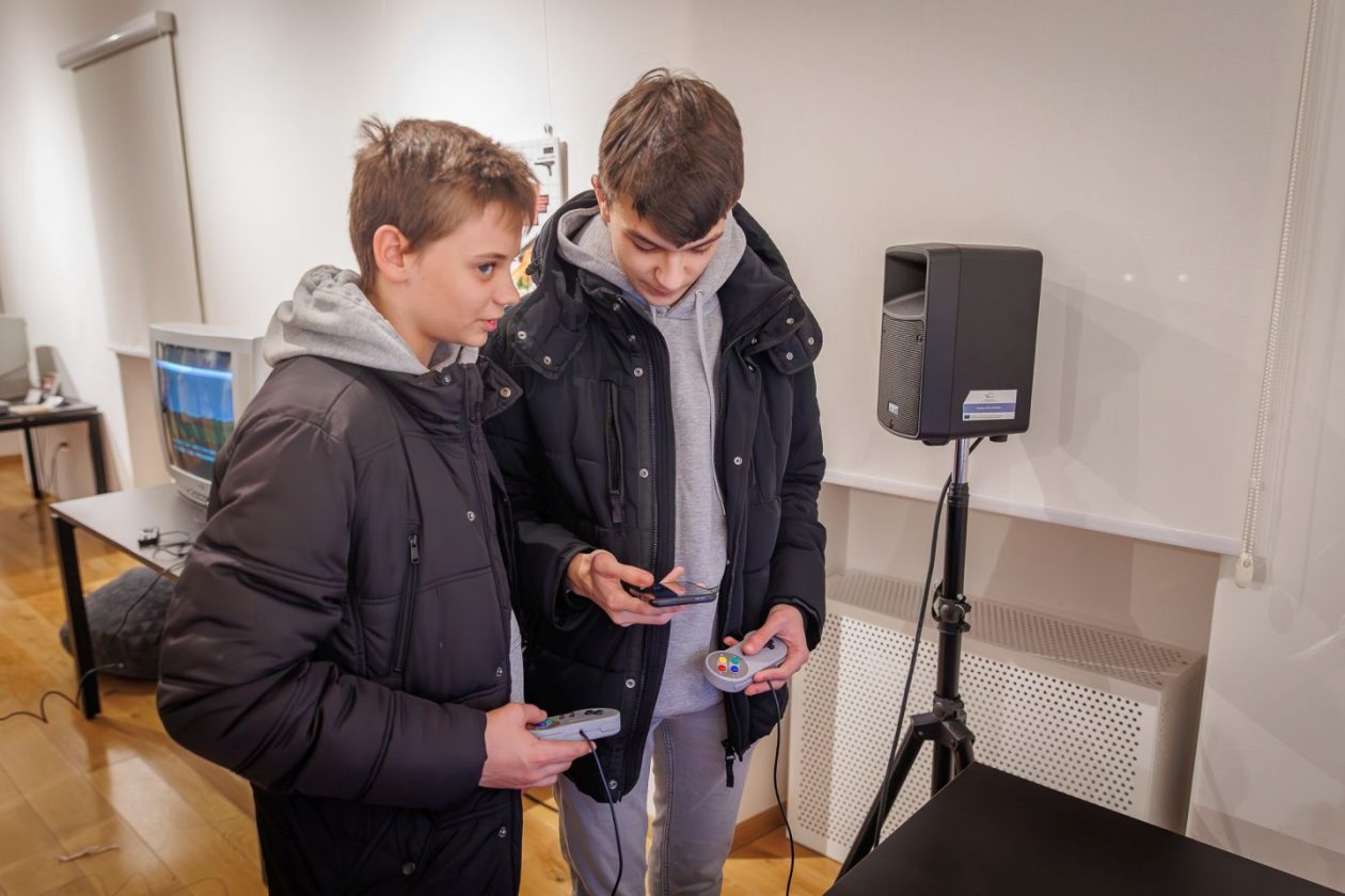 Retro igre MMČ (5) Retro igre MMČ (5)