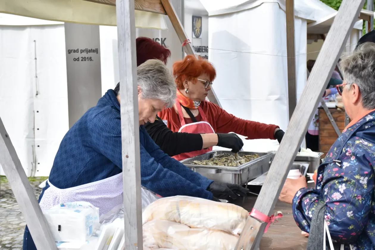 Ribice, Grad Čakovec, Veliki petak, Uskrs (3)