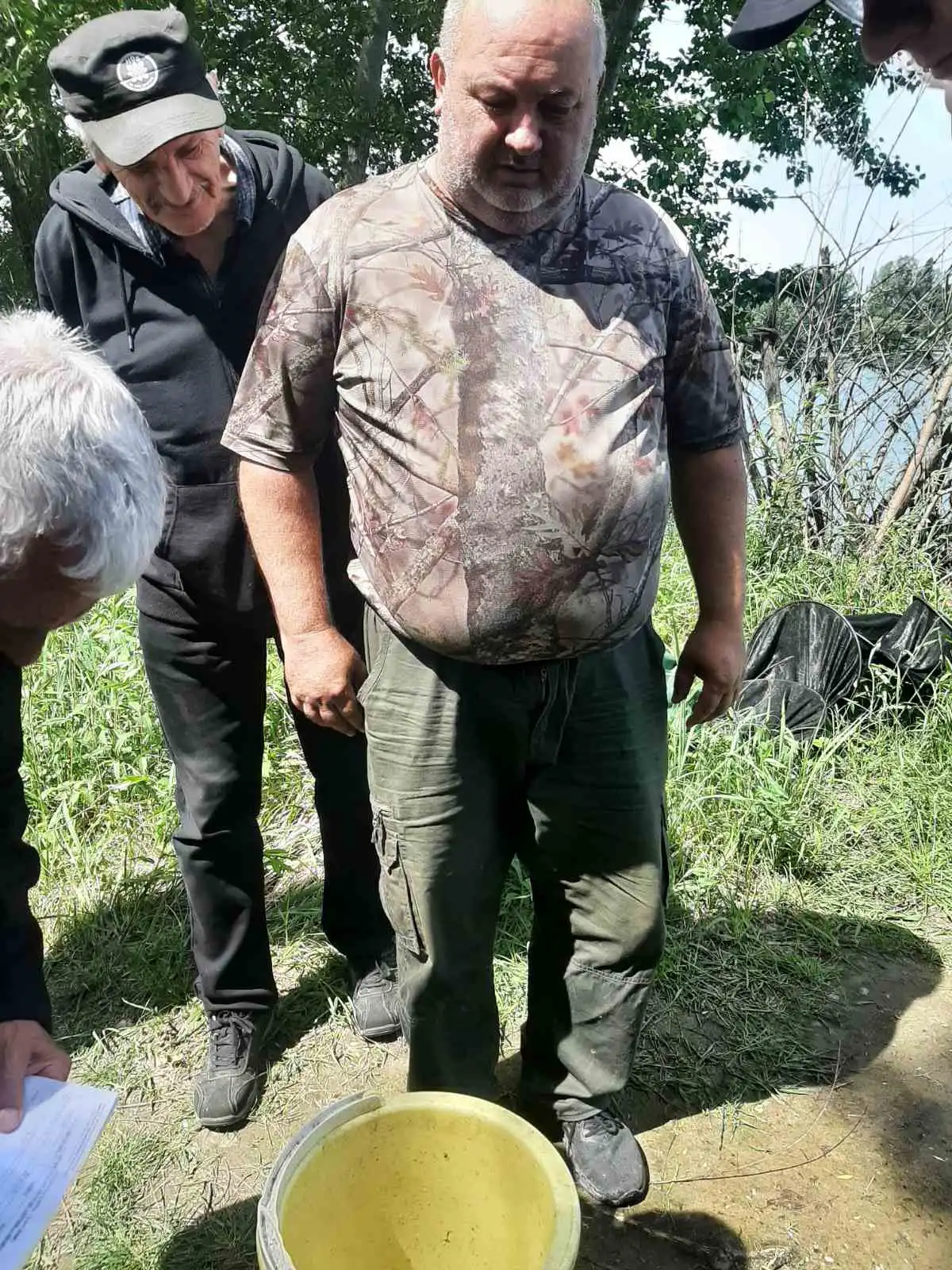 Ribičko natjecanje VRO Bljesak Ivanovec (16) Ribičko natjecanje VRO Bljesak Ivanovec (16)