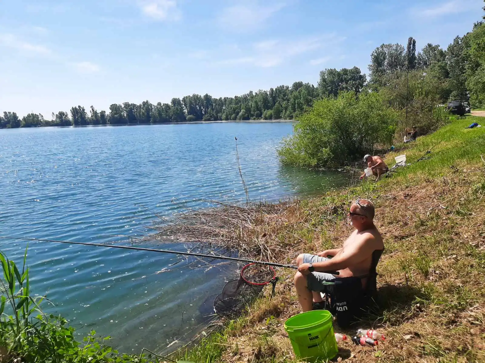 Ribičko natjecanje VRO Bljesak Ivanovec (51) Ribičko natjecanje VRO Bljesak Ivanovec (51)