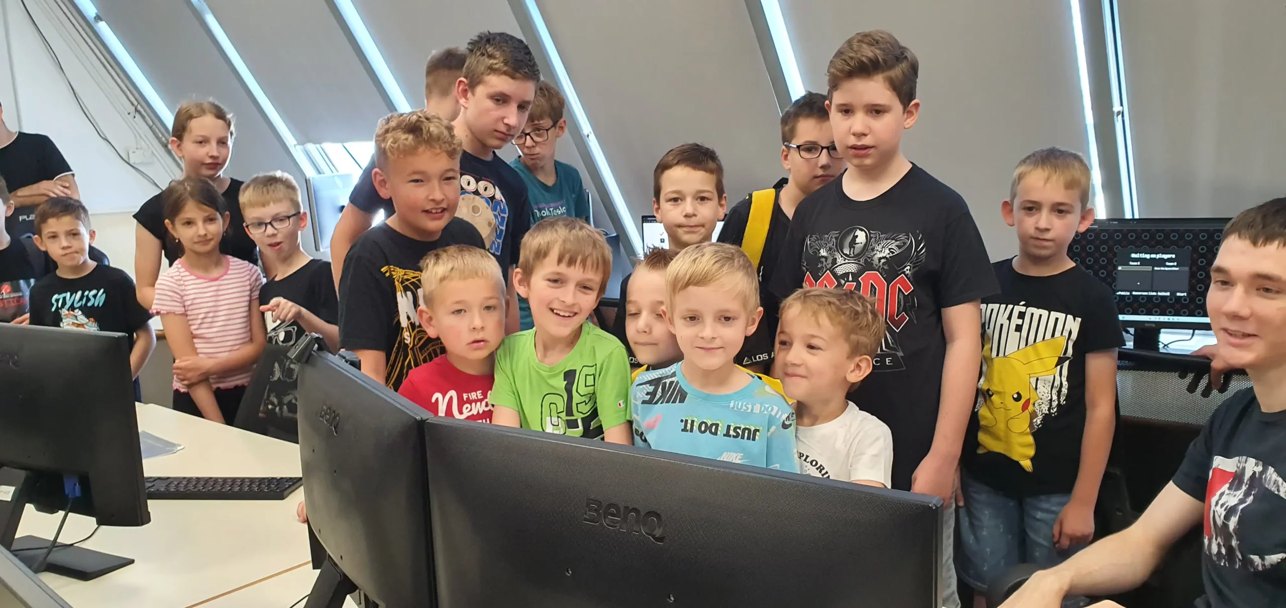 Robotičari Udruge žena Slakovec i Pretetinec na Danima otvorenih vrata Tehničke škole Čakovec (8)