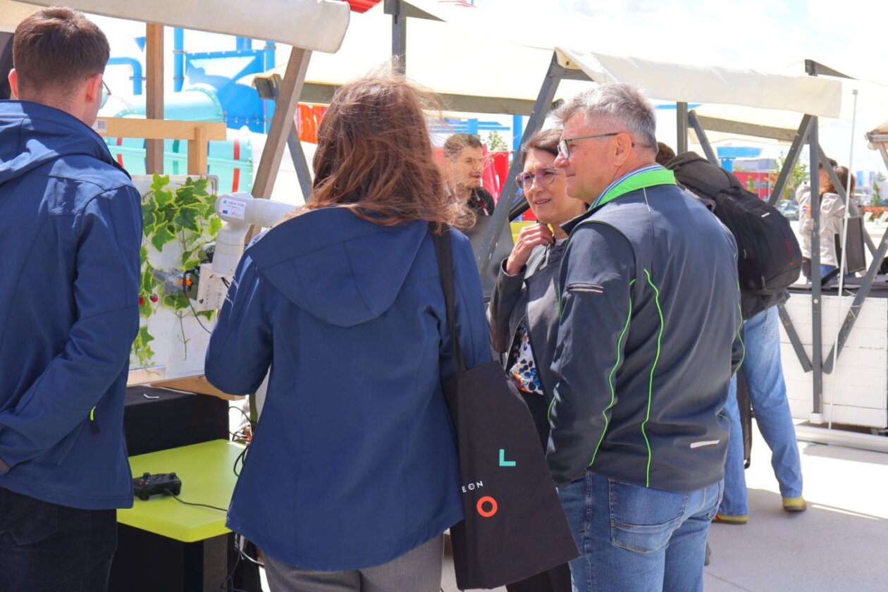 Robotika konferencija u Čakovcu (8) Robotika konferencija u Čakovcu (8)