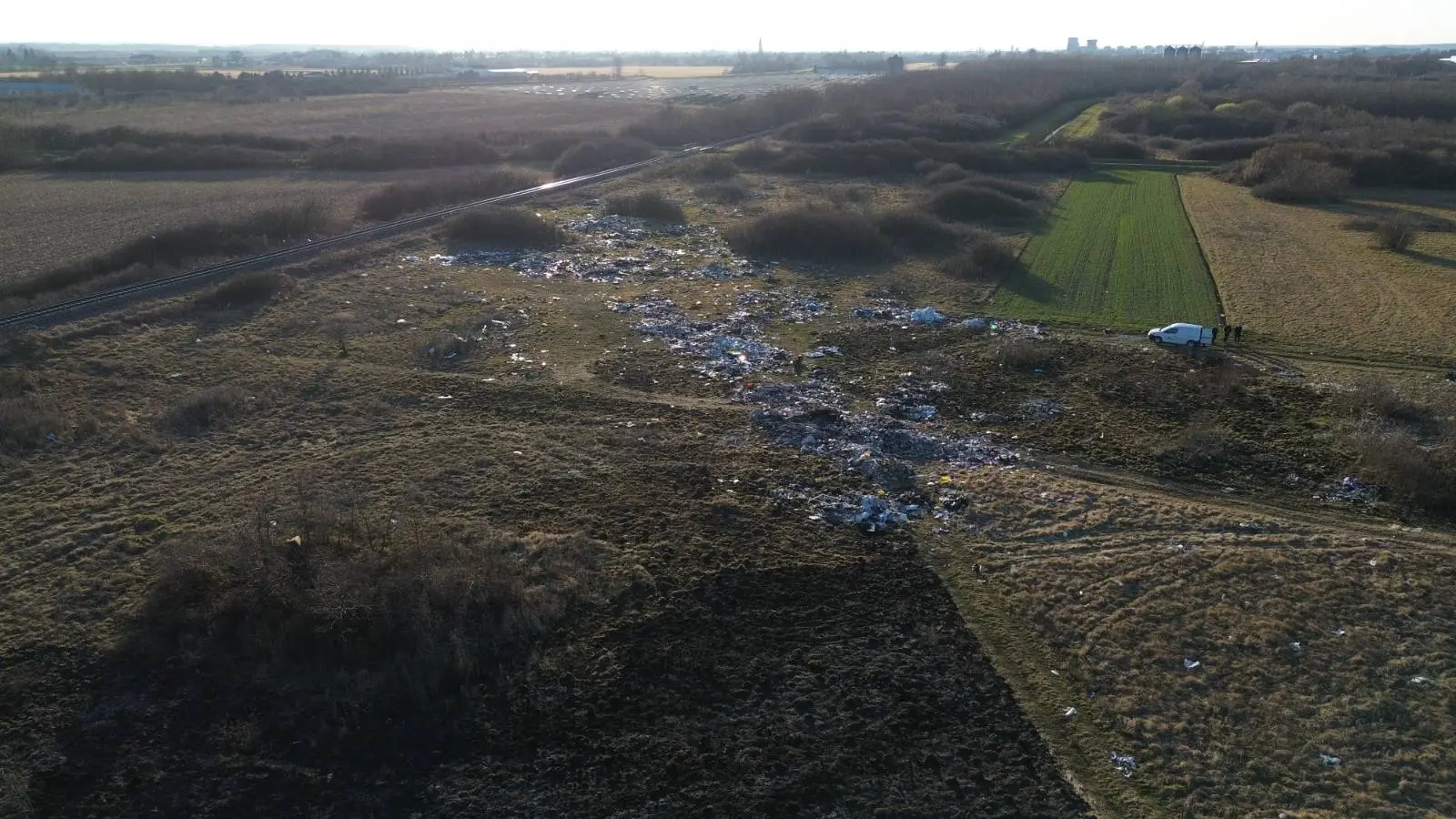 Romsko naselje Pribislavec smeće (6)