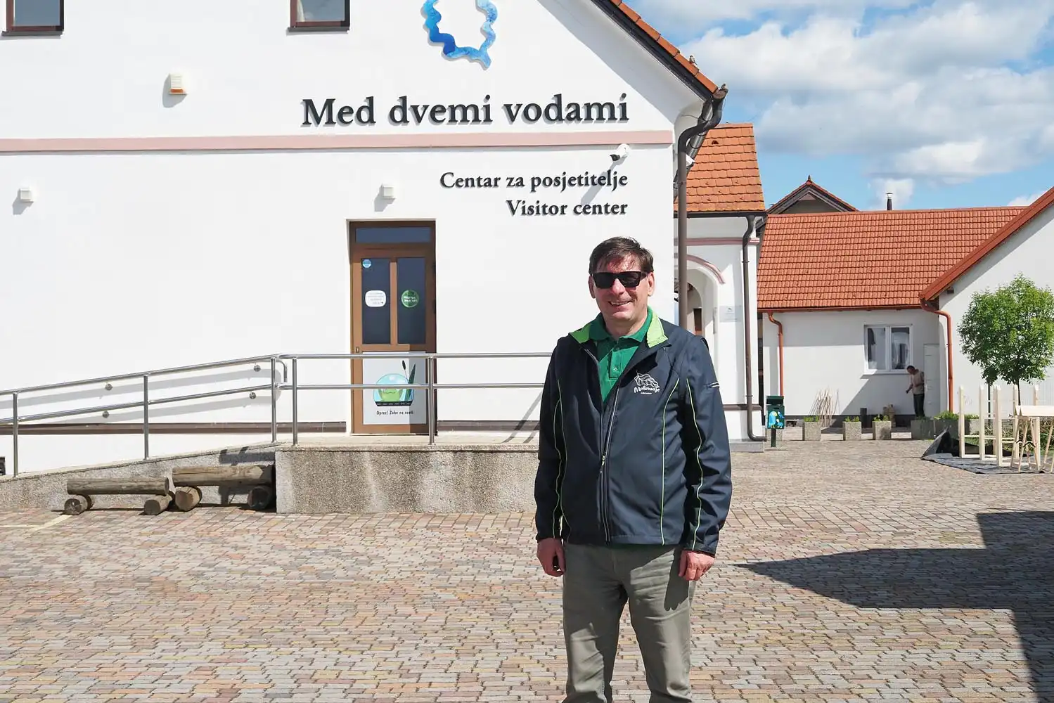 Rudi Grula med dvemi vodami