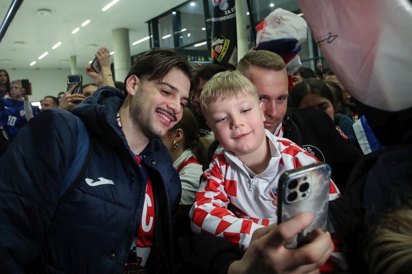 Doček brončanih rukometaša u Zračnoj luci Franjo Tuđman