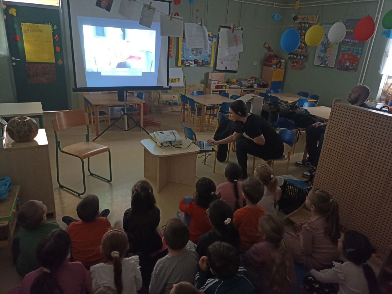 Ruksak pun kultre DV Zvončić (2)