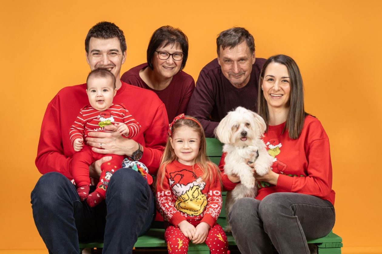 ŠAPICE U FOKUSU Najveselije fotkanje pasa i mačaka u Klubu Prostor (23)