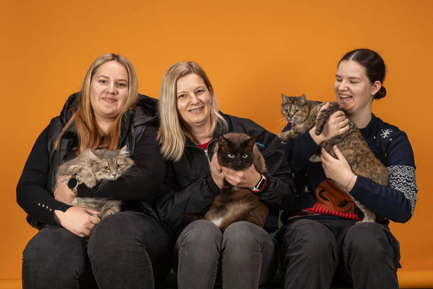 ŠAPICE U FOKUSU Najveselije fotkanje pasa i mačaka u Klubu Prostor (8)