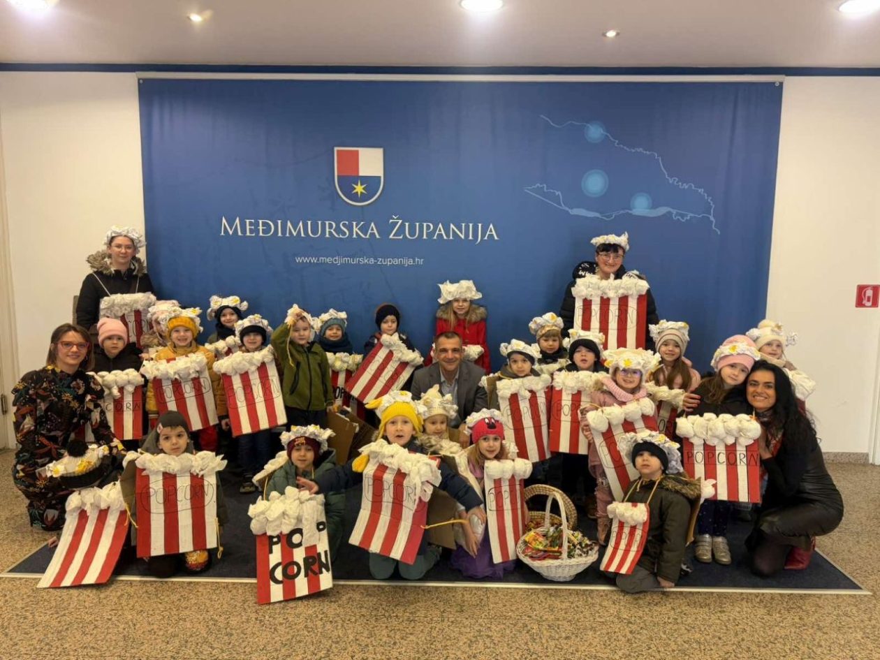 ŠARENI POSJET Mališani iz vrtića ‘Dječja mašta’ razveselili Međimursku županiju (4)