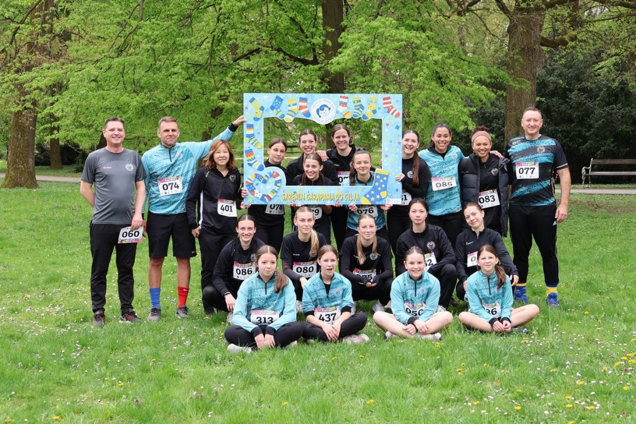 ŠARENIM ČARAPAMA DO CILJA Čakovec trčao u znak podrške osobama s Downovim sindromom (17)