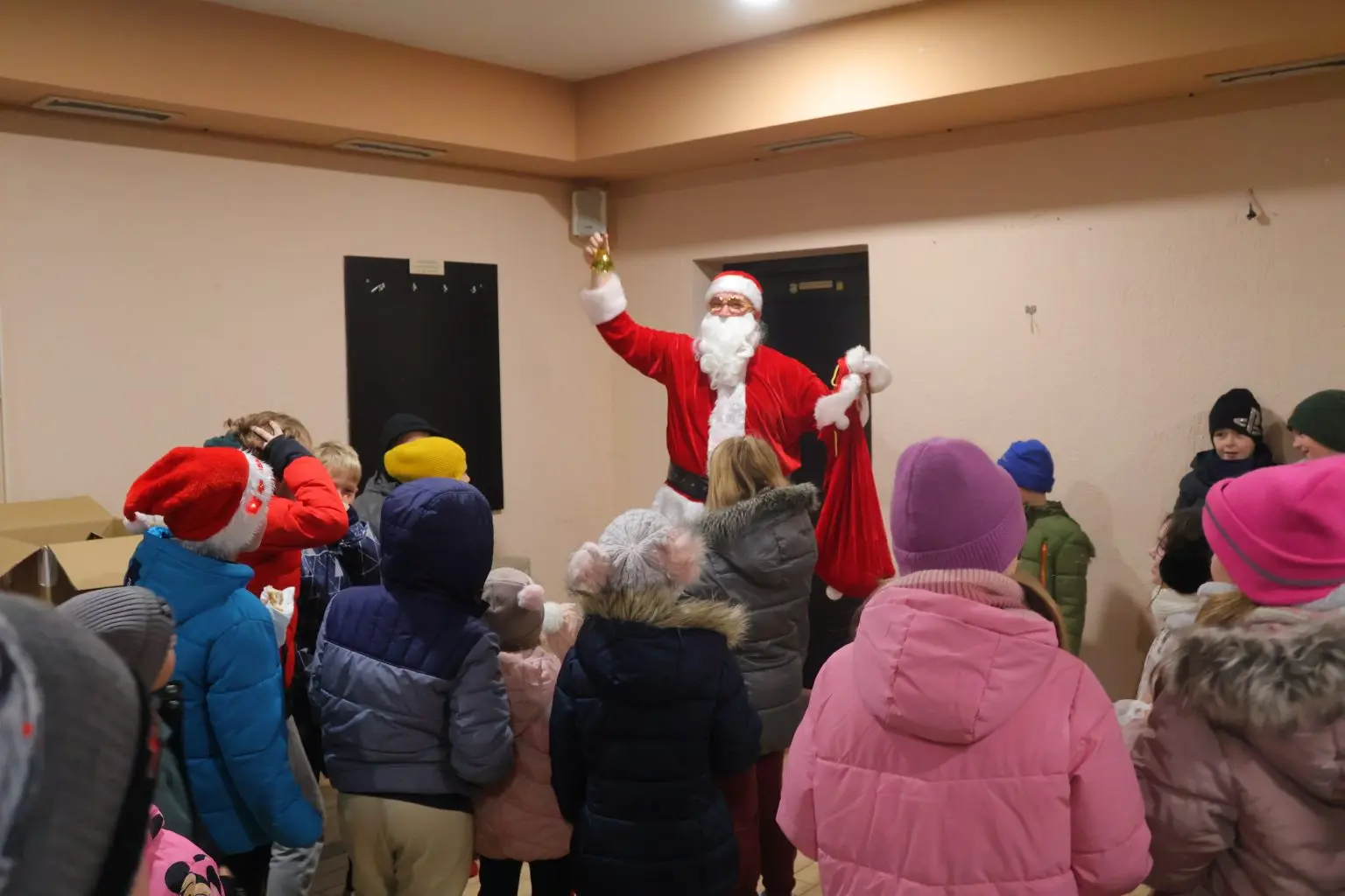 SAVSKA VES DJED MRAZ (10) SAVSKA VES DJED MRAZ (10)