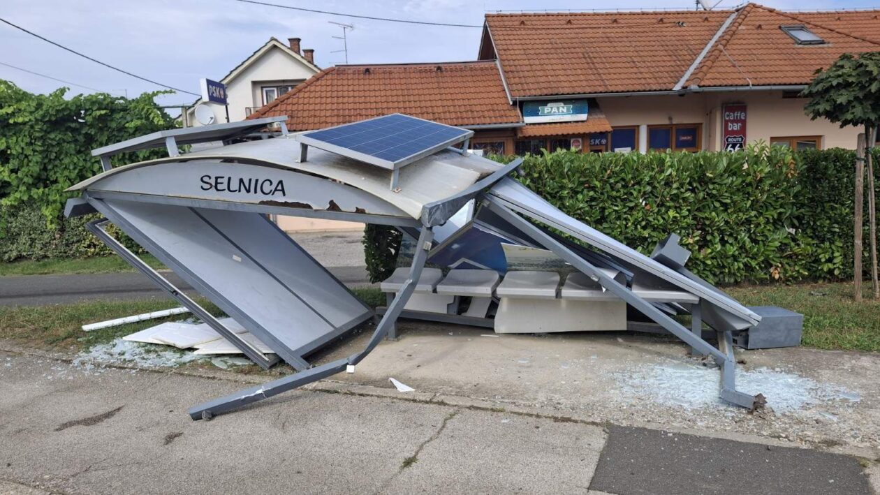 SELNICA Šleper srušio autobusnu kućicu pa pobjegao, policija ga brzo zaustavila (1)