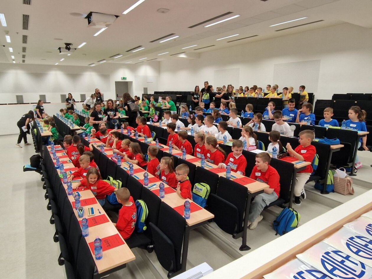 SJAJAN USPJEH Četiri medalje za Malce Genijalce iz Čakovca! (13)