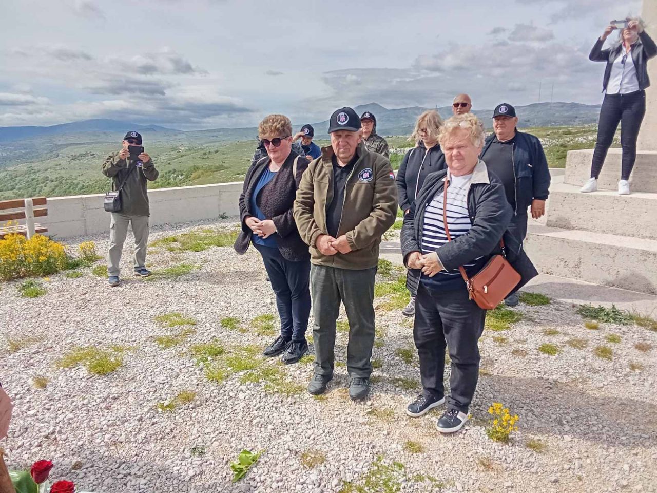 SJEĆANJE I PONOS Međimurski branitelji posjetili Livno i Tomislavgrad (2) SJEĆANJE I PONOS Međimurski branitelji posjetili Livno i Tomislavgrad (2)