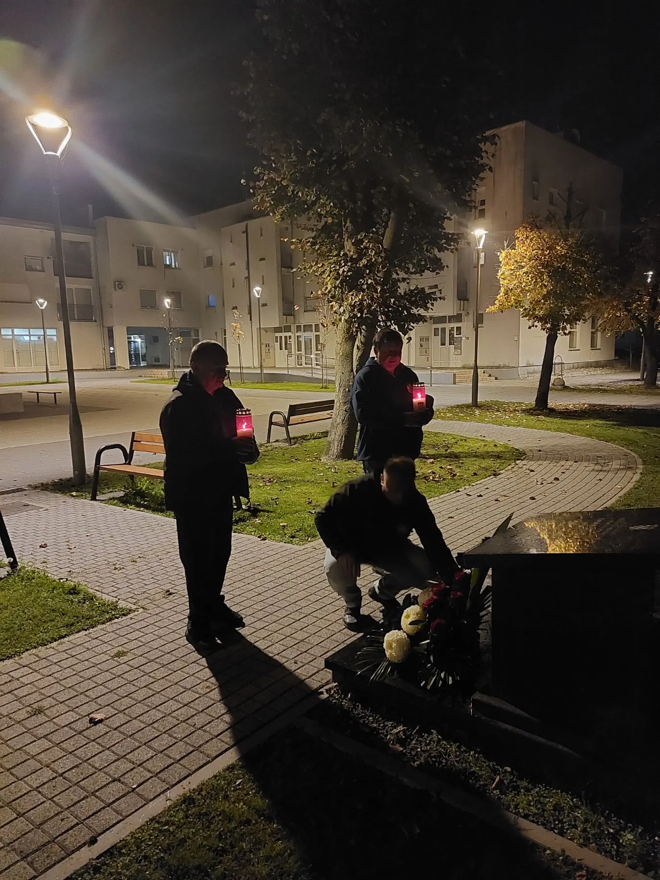 SJEĆANJE NA HEROJA Obilježena obljetnica pogibije Damira Lehkeca u Šenkovcu (3) SJEĆANJE NA HEROJA Obilježena obljetnica pogibije Damira Lehkeca u Šenkovcu (3)