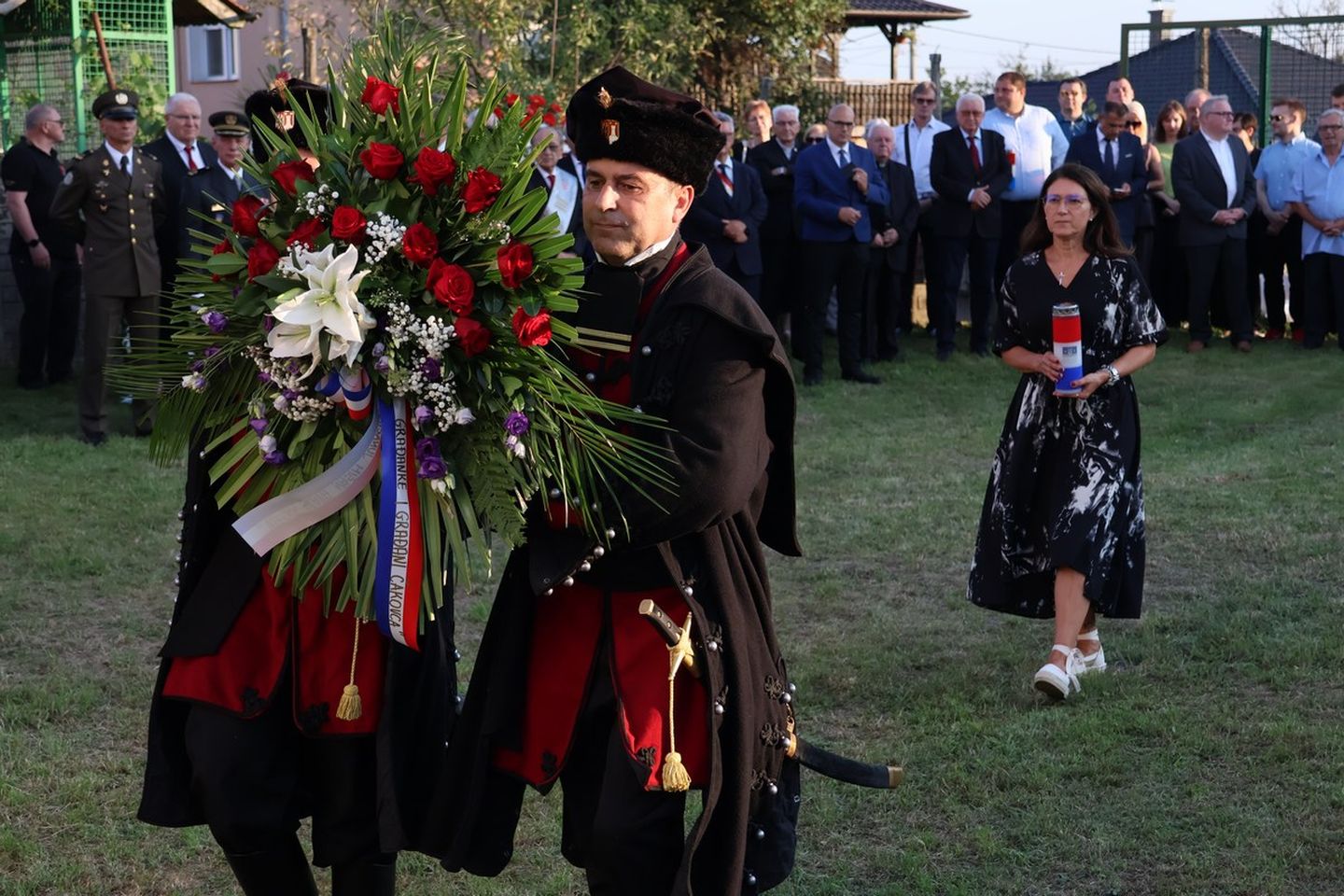 SJEĆANJE NA JUNAKA U Čakovcu i Šenkovcu obilježena 459. obljetnica Sigetske bitke (14) SJEĆANJE NA JUNAKA U Čakovcu i Šenkovcu obilježena 459. obljetnica Sigetske bitke (14)