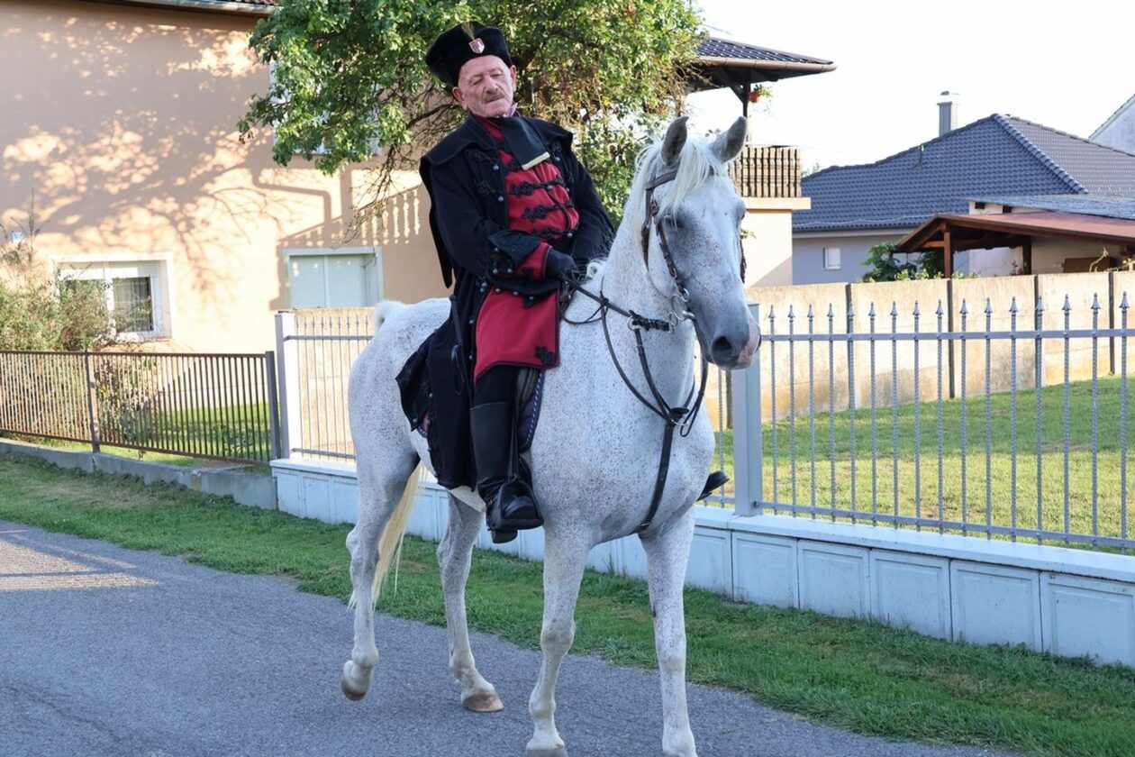 SJEĆANJE NA JUNAKA U Čakovcu i Šenkovcu obilježena 459. obljetnica Sigetske bitke (2) SJEĆANJE NA JUNAKA U Čakovcu i Šenkovcu obilježena 459. obljetnica Sigetske bitke (2)