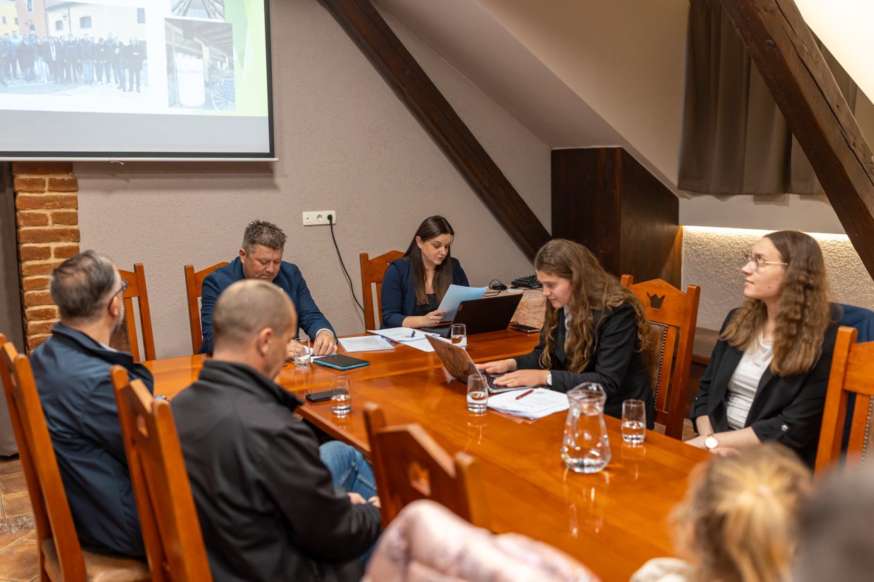 SKUPŠTINA – Hortus Croatiae 2 SKUPŠTINA – Hortus Croatiae 2