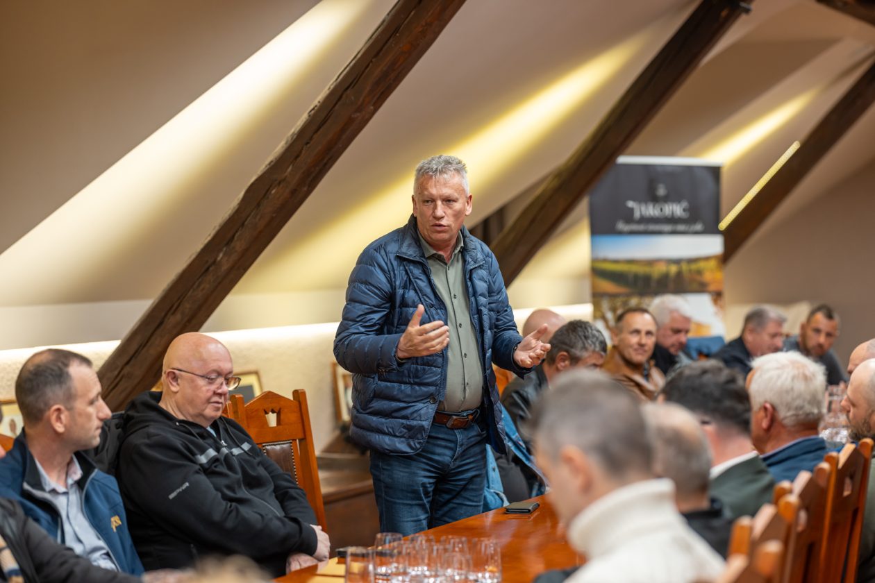 SKUPŠTINA – Hortus Croatiae 32 SKUPŠTINA – Hortus Croatiae 32