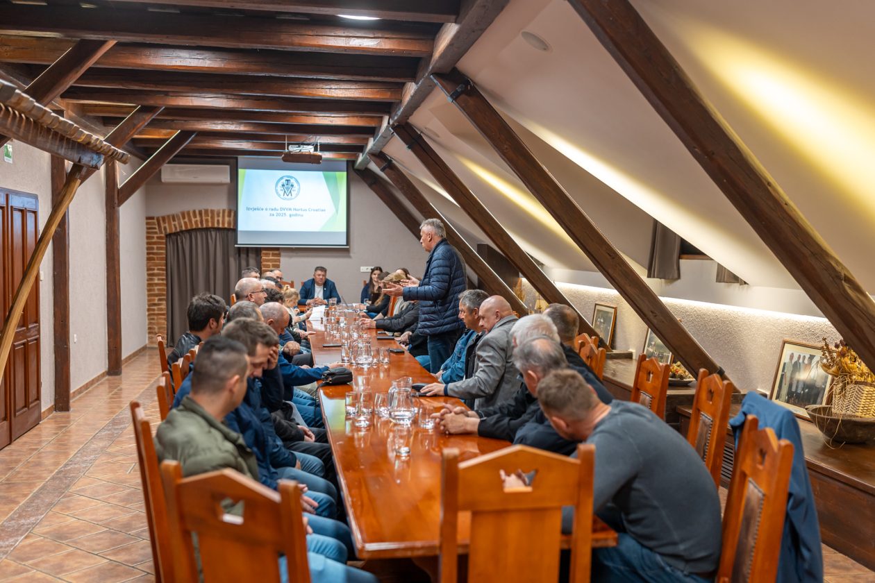 SKUPŠTINA – Hortus Croatiae 35 SKUPŠTINA – Hortus Croatiae 35