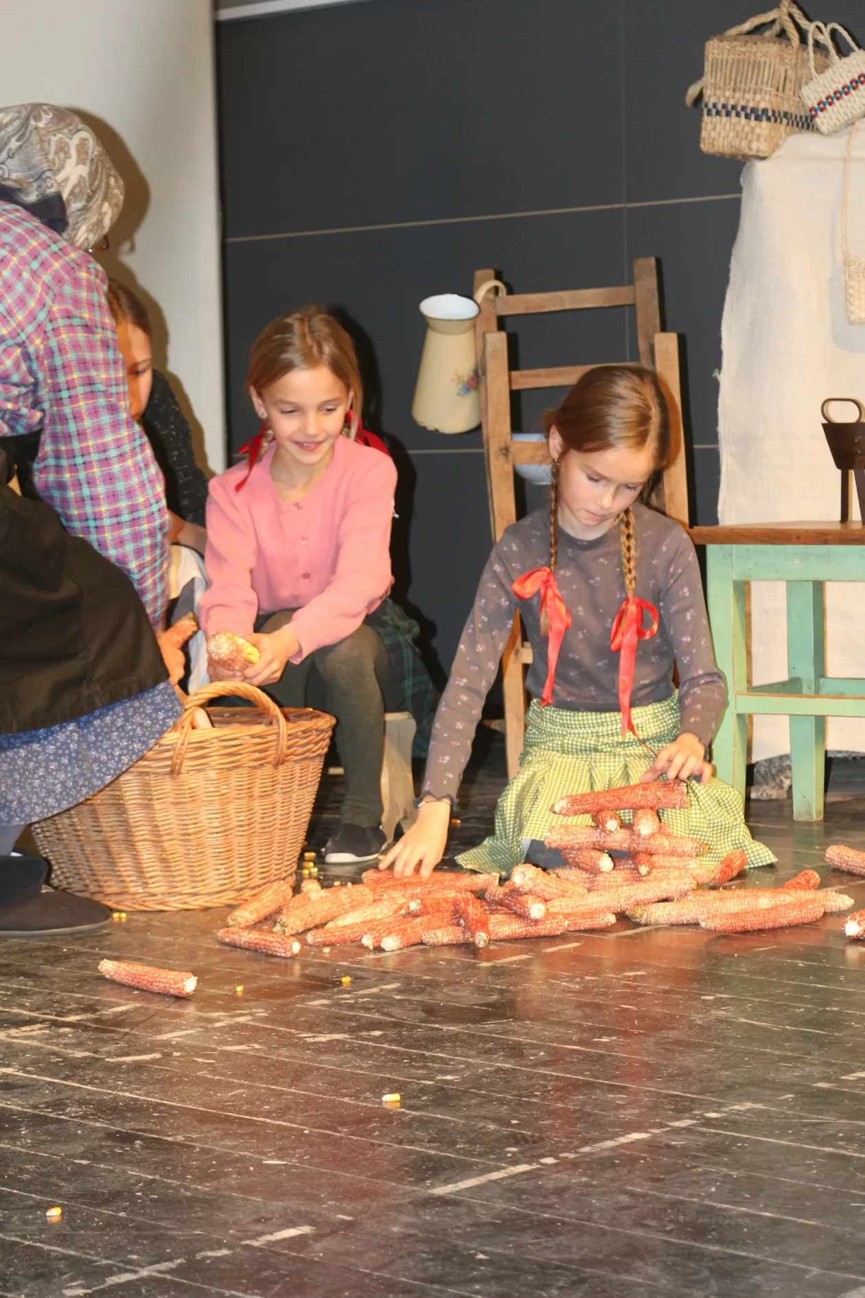 SMOTRA DRAMSKOG STVARALAŠTVA KOTORIBA (17)