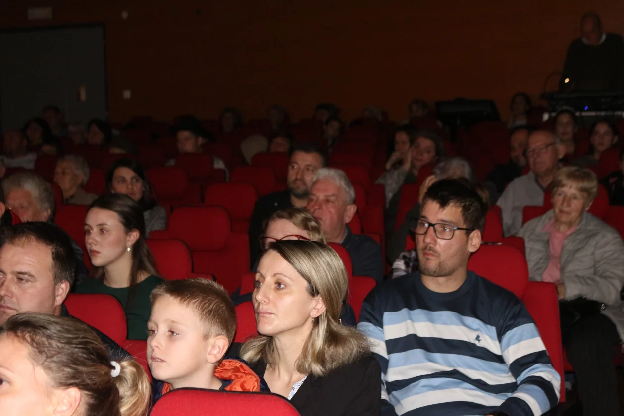 SMOTRA DRAMSKOG STVARALAŠTVA KOTORIBA (25)