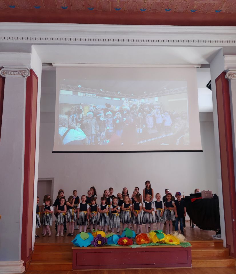 SOLISTIČKI KONCERT Dječja radost i note ispunile Scheiericu (8)