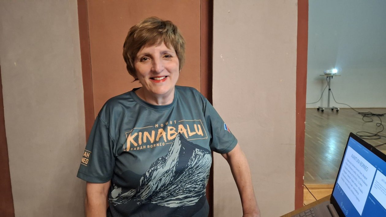 SONJA BORNEO (17)