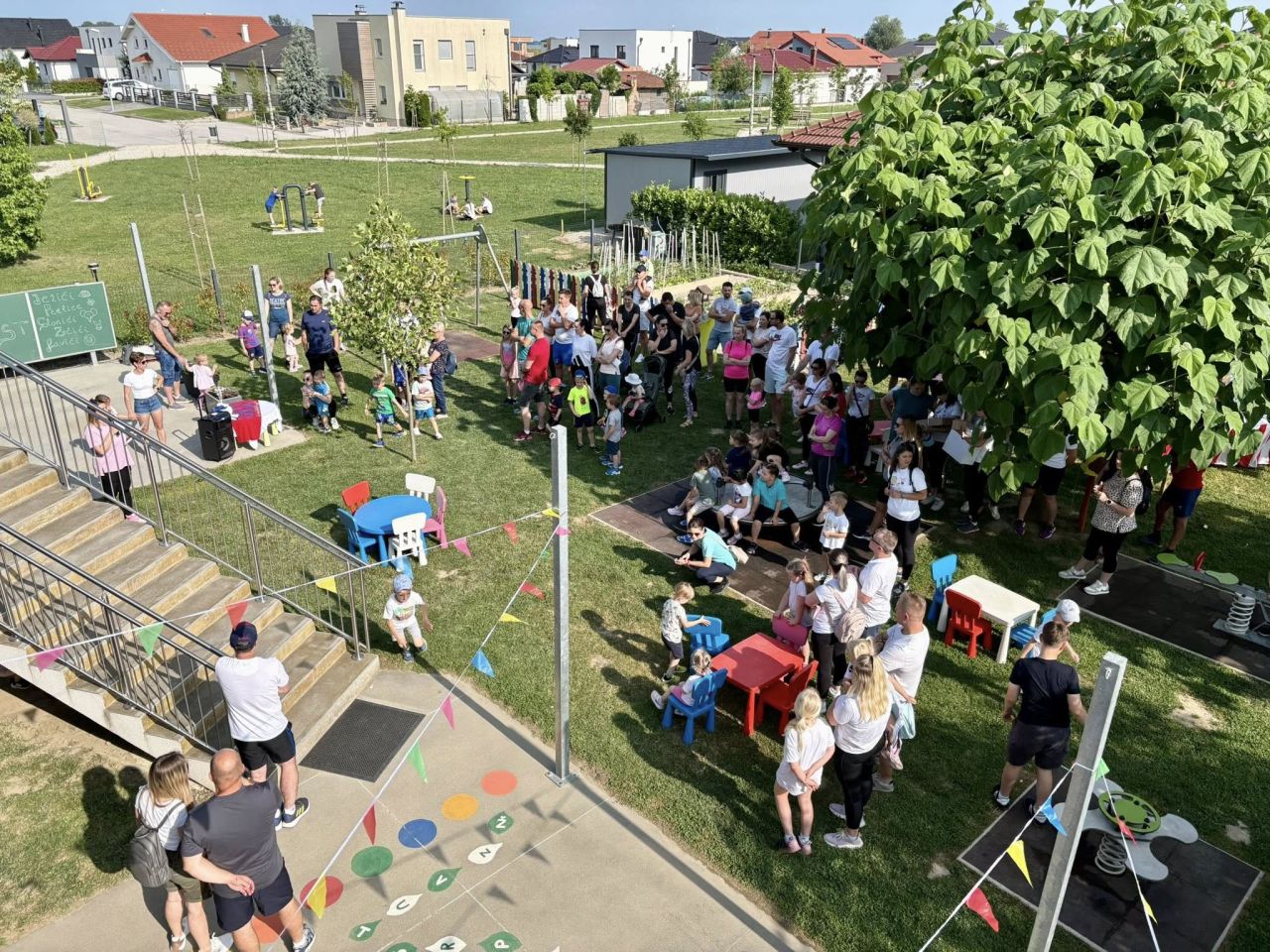 SPORTSKE IGRE U PRELOGU Mali Lavići i Ježići pokazali snagu i timski duh (10)