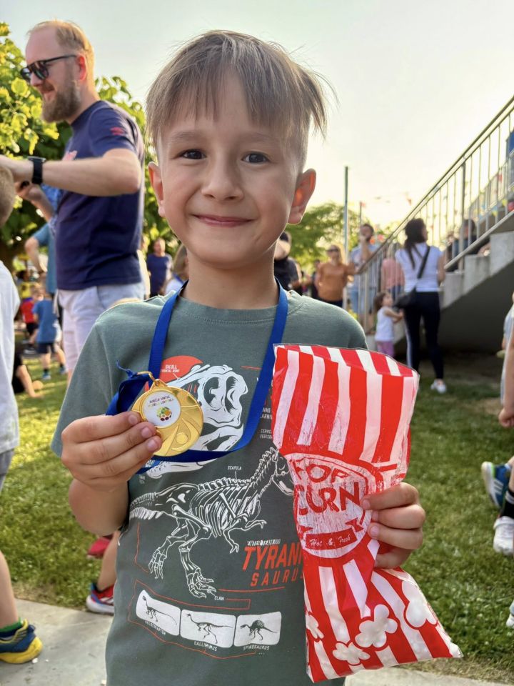 SPORTSKE IGRE U PRELOGU Mali Lavići i Ježići pokazali snagu i timski duh (18)