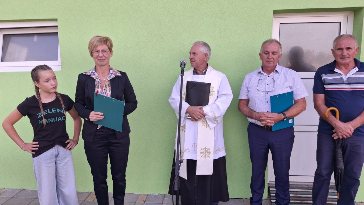 SPORTSKI PARK NIKOLA POKRIVAČ NK Bratstvo Jurovec nikada neće zaboraviti Nikolu (8)