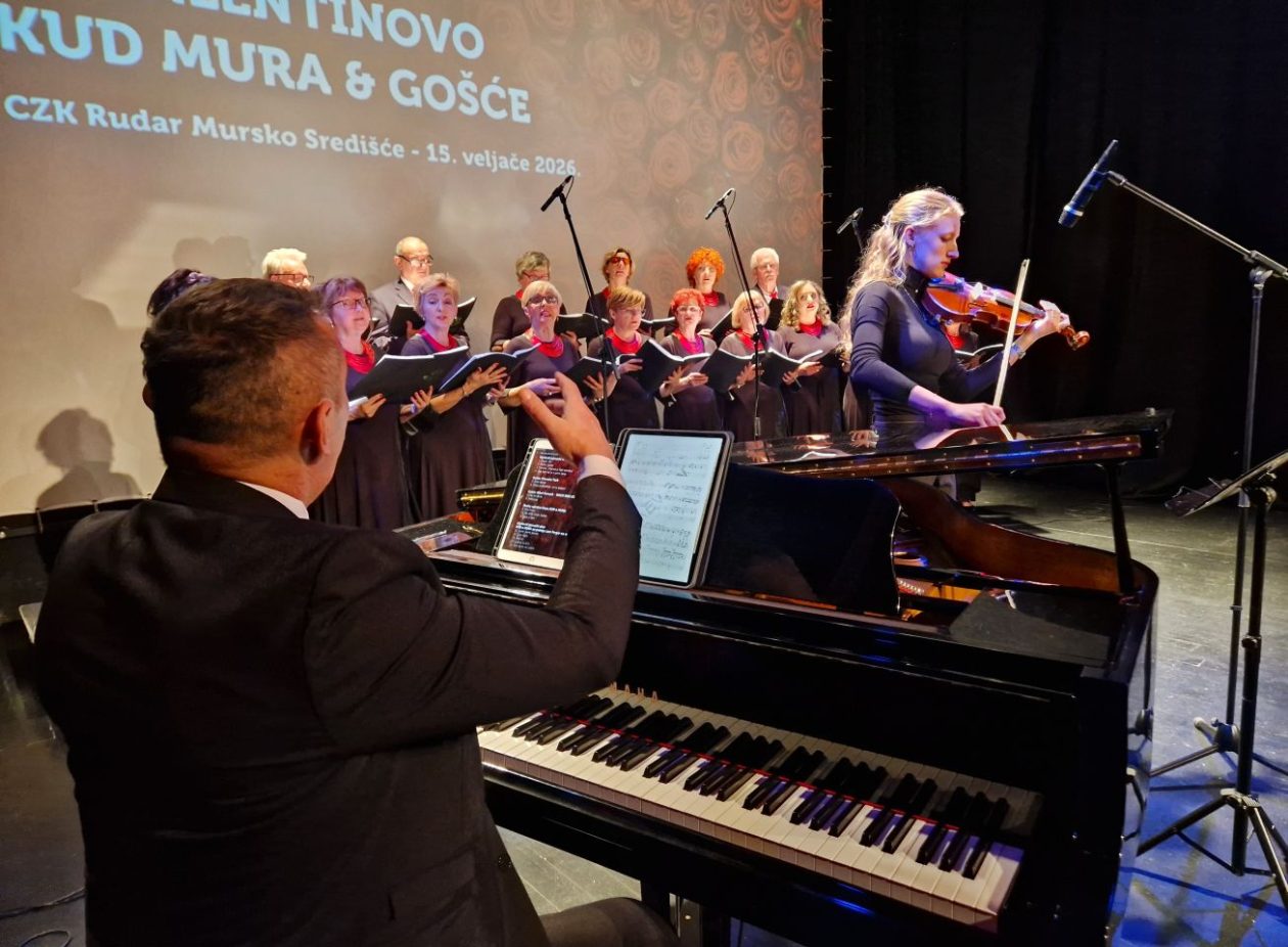 SRCE PUNO PJESME KUD Mura i gosti priredili večer za pamćenje u Centar za kulturu Rudar (10)