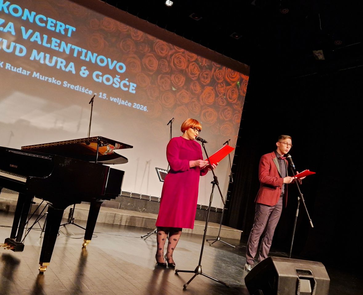 SRCE PUNO PJESME KUD Mura i gosti priredili večer za pamćenje u Centar za kulturu Rudar (19)